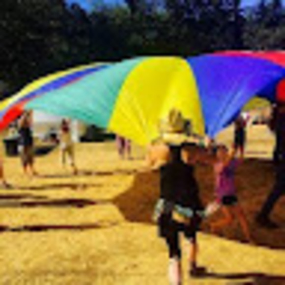 Meet your Posher, Jennifer - Picture 1 of 1